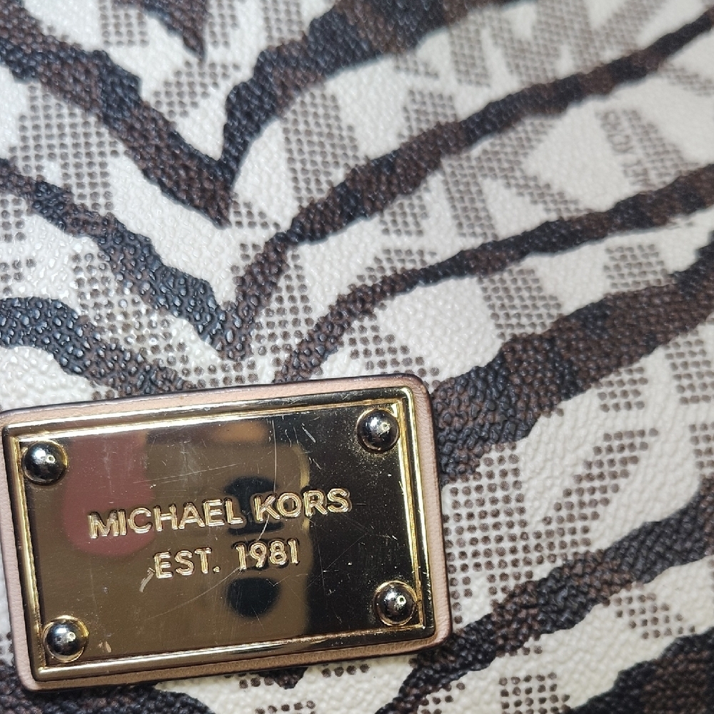 Michael Kors Black and White Zebra Crossbody Bag - Picture 2 of 9